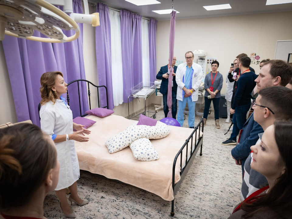 Неделя профессионального обмена в перинатальном центре: чему научились гости и какие новшества появятся для пациентов