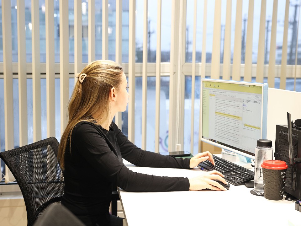 «Решили не отставать»: Мининвест Подмосковья присоединилось к «вязаному» тренду