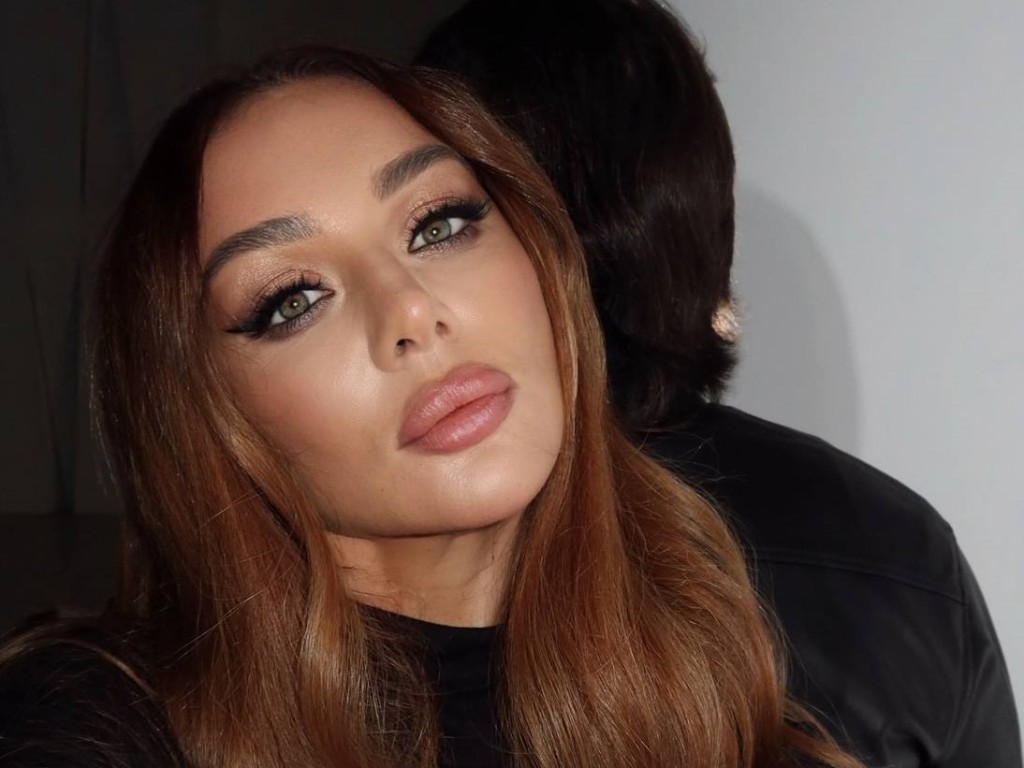 Анна Седокова показала жуткие сообщения в мессенджерах: певица переживает травлю после трагедии с Тиммой