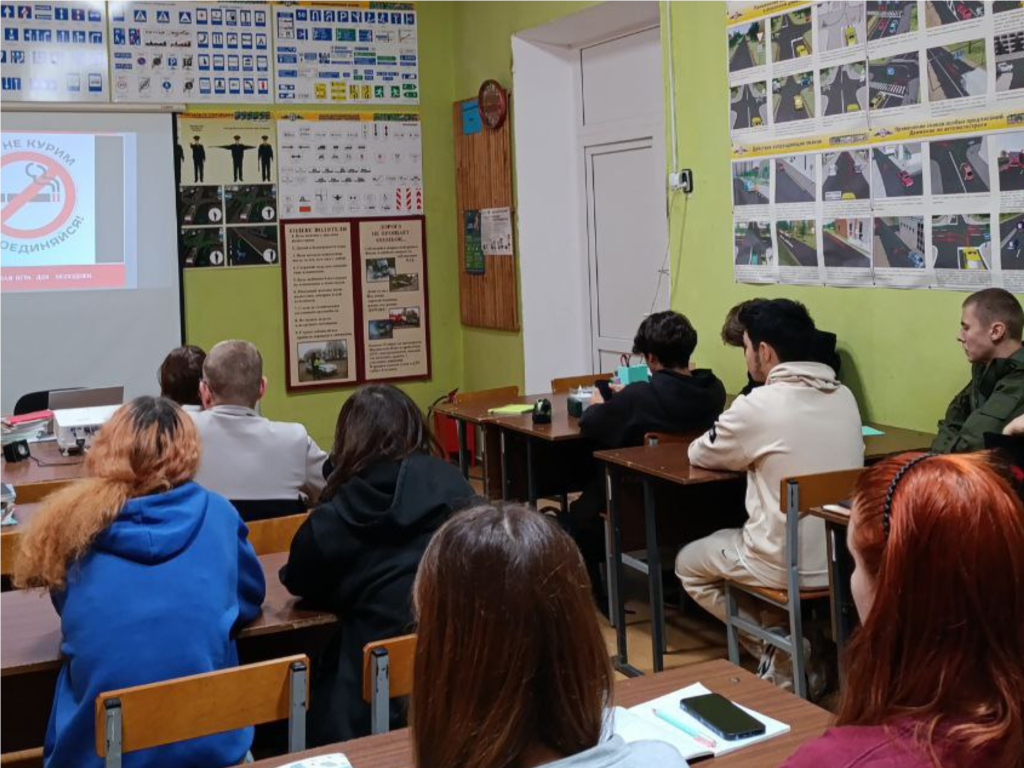 Студенты в Кашире приняли участие в интерактиве про курение