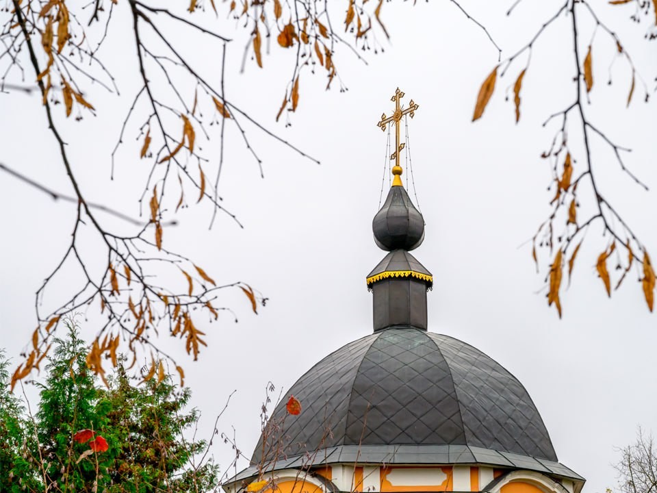 Какой сегодня церковный праздник: запреты и народные приметы 1 ноября в Дмитриевскую субботу
