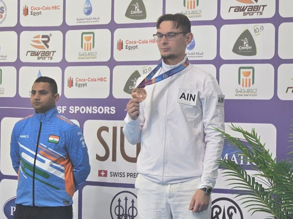 Очередная медаль и прорыв блокады: подмосковный стрелок добился успеха на чемпионате мира в Каире