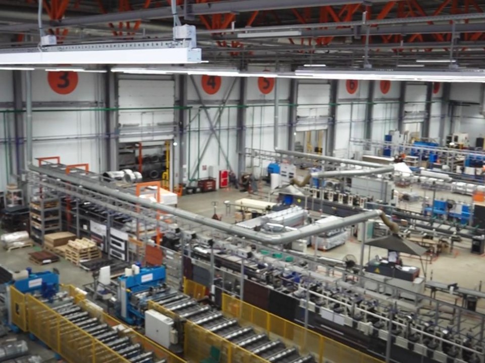 Экскурсия на миллион: что поразило семьи героев СВО на крупнейшем предприятии Подмосковья