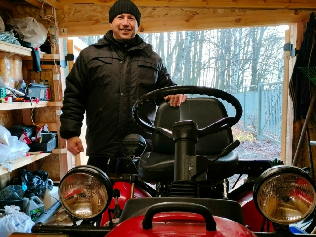 Студенты ГСГУ сделали деталь для мини-трактора музея-усадьбы «Даровое»