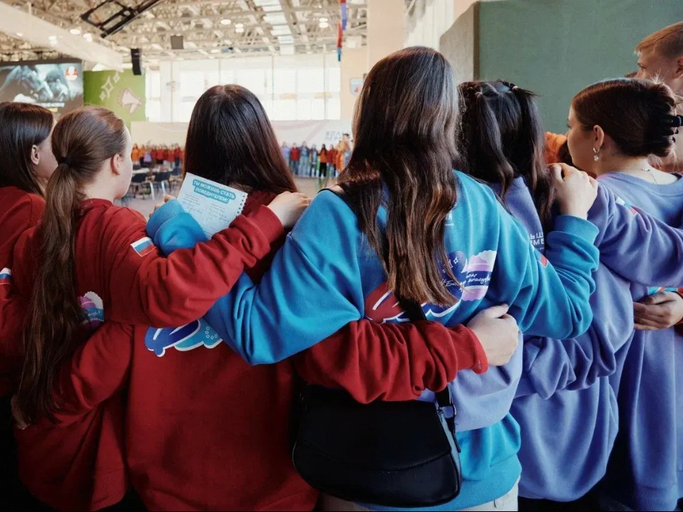 Дополнительные баллы при поступлении и гранты до до ₽1 млн: как подмосковные школьники отличились на «Большой перемене» и какие награды их ждут