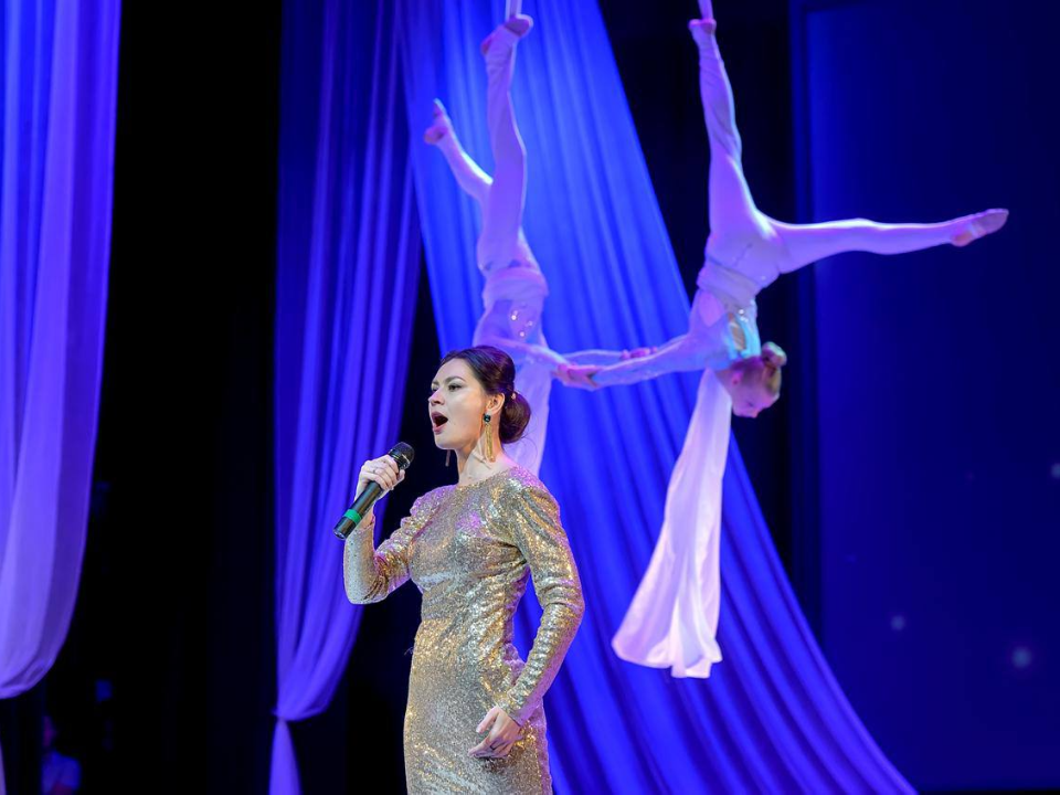 Праздничный концерт в честь Дня матери пройдет в ДК «Октябрь» Подольска 25 ноября