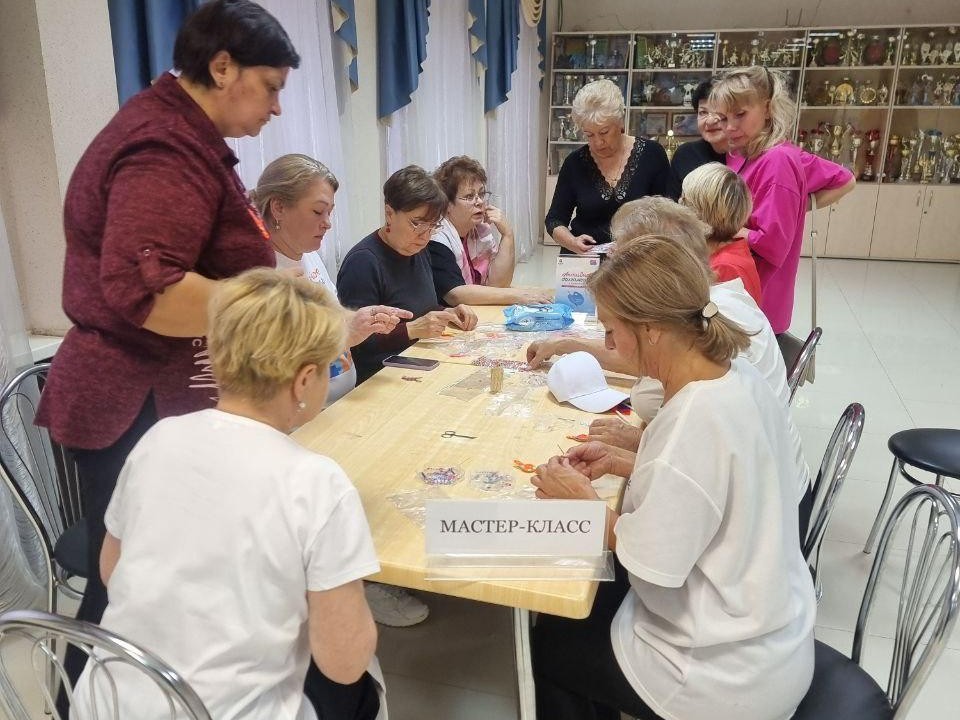 Танцевальный фестиваль для участников «Активного долголетия» прошел в Луховицах
