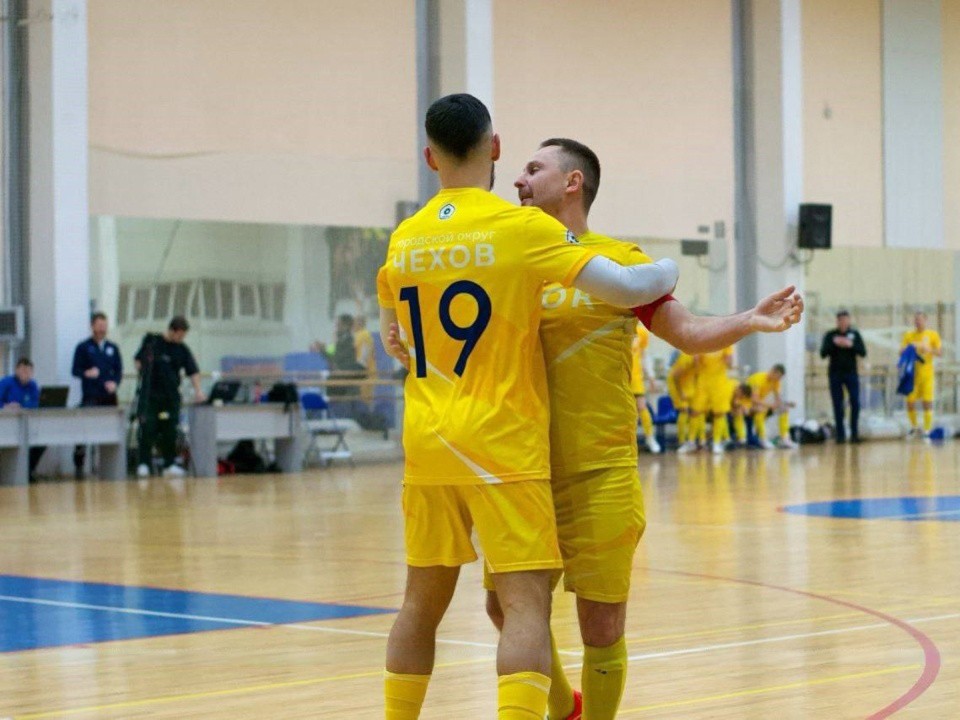 Чеховский футбольный клуб «СВОК» мощно начал сезон чемпионата Подмосковья