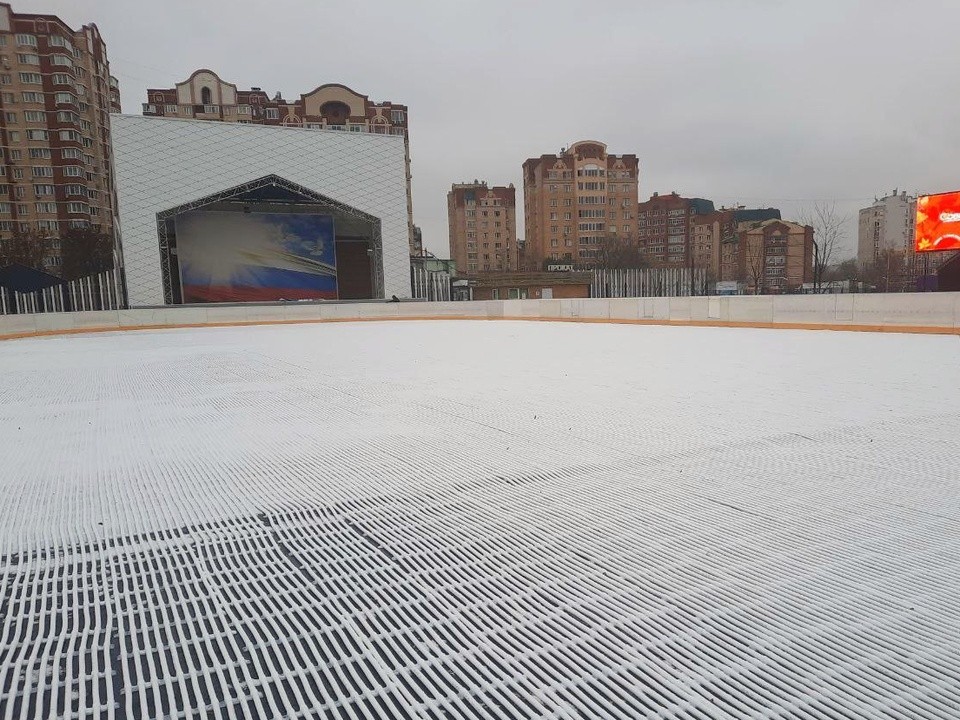 В Центральном парке Победы 1 декабря откроют новый каток