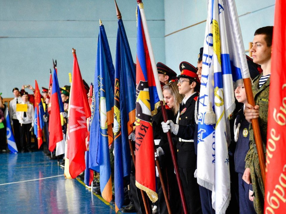 Сборка АК‑74 на скорость и встреча с героями: чем удивил конкурс «Сыны Отечества»