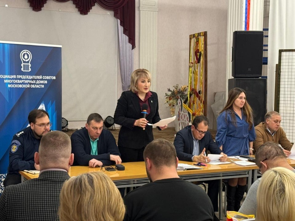 Большой ЖКХ-разбор в Солнечногорске: от электронных квитанций до капремонта — какие вопросы решали жители напрямую с властью