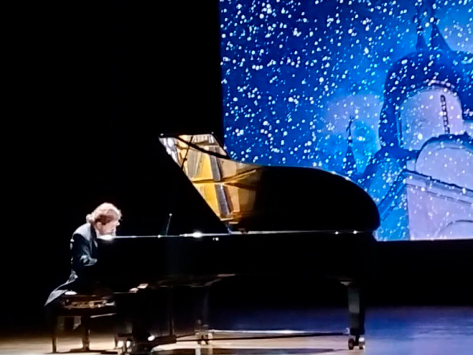 Российско-французский пианист Николя Челоро выступил в Королеве