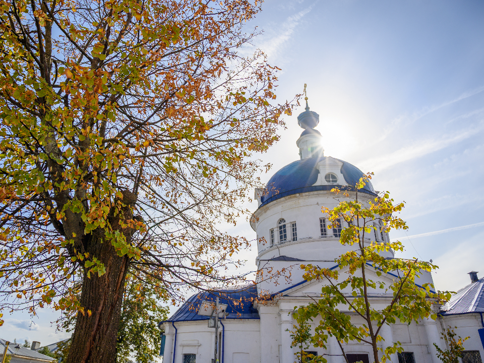 Приметы на 2 ноября 2025 года: что можно и нельзя делать в Артемьев день