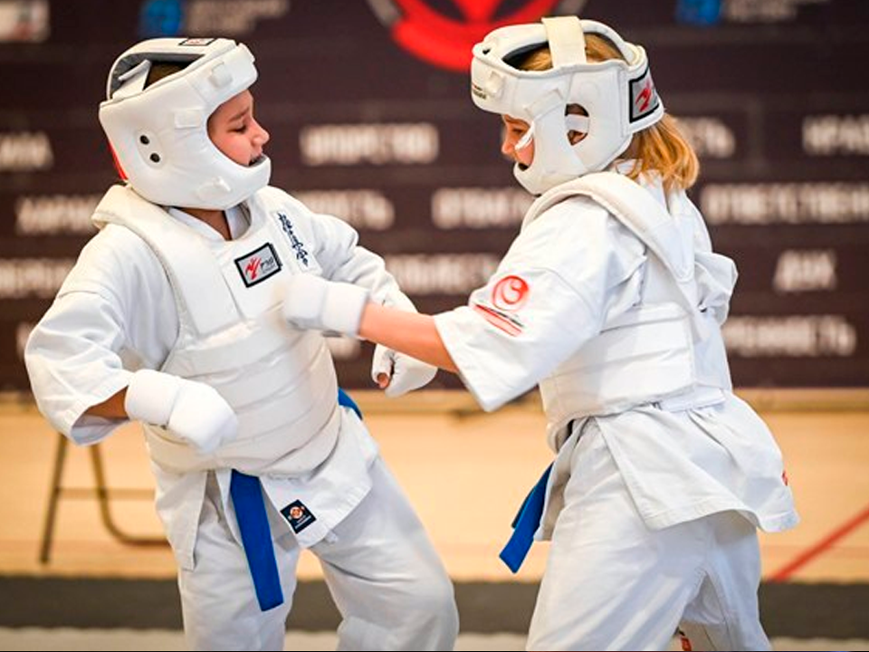 Спортсменка из округа стала трехкратной чемпионкой международного турнира по киокушин