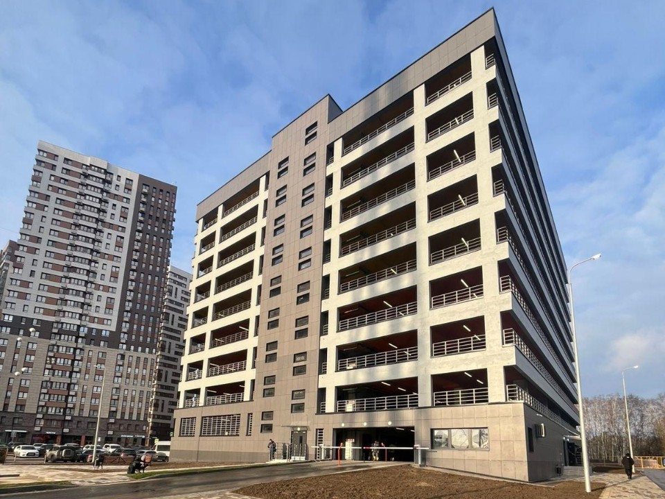 От дефицита к изобилию: девятиэтажная парковка придет на выручку автовладельцам ЖК Одинцова