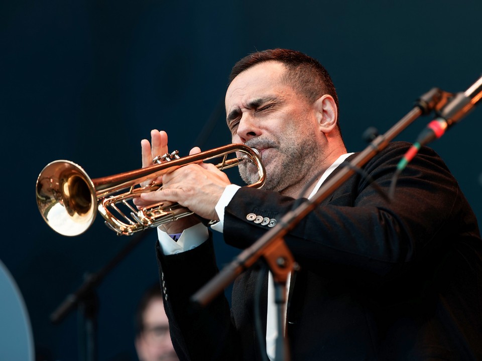 В Белоомуте организуют ретро-вечеринку в стиле «Стиляги»