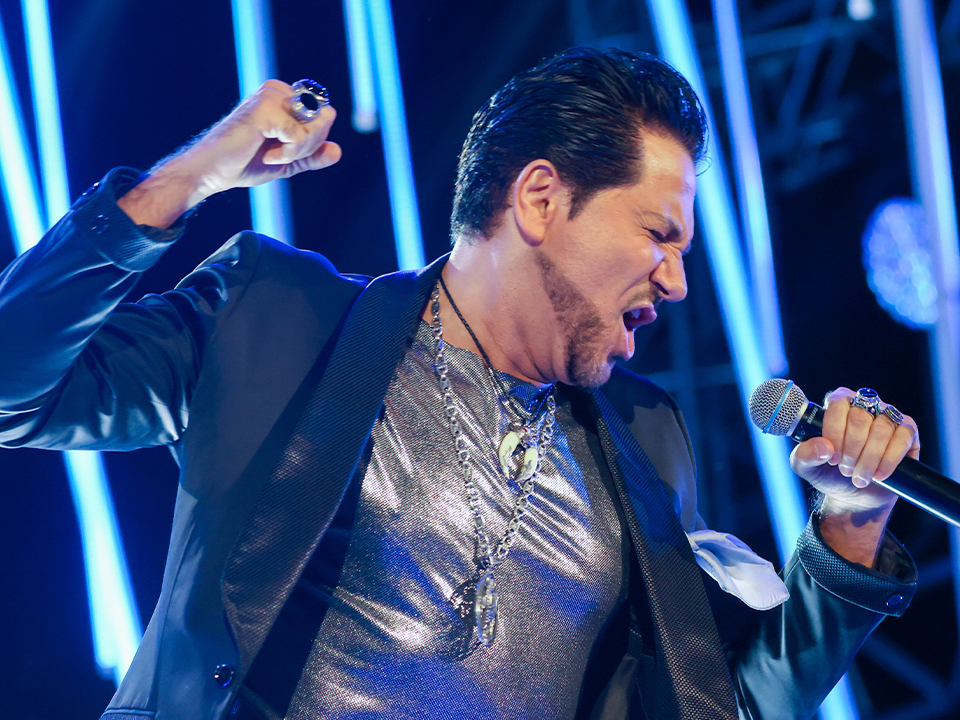 Не миллион, но тоже хорошо: певец Авраам Руссо отсудил деньги за свое похищение