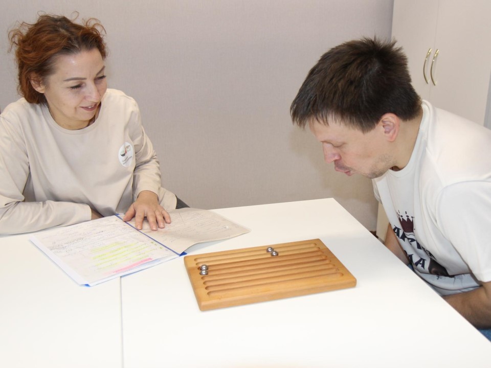 От немоты к общению: как в Шатуре возвращают речь взрослым после тяжелых травм