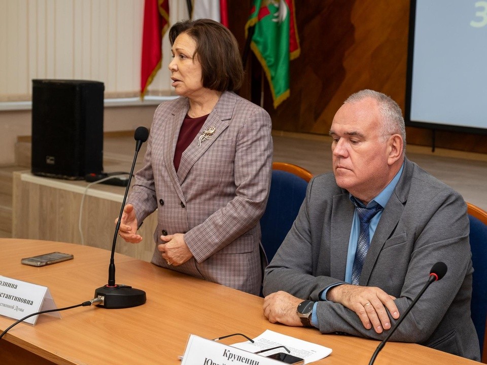 О чем рассказала Ирина Роднина жителям Талдома: известная фигуристка приехала в округ на форум