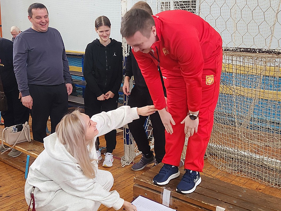 На семинаре ГТО в Ступине судьи сами сдали нормативы, чтобы понять тонкости оценки