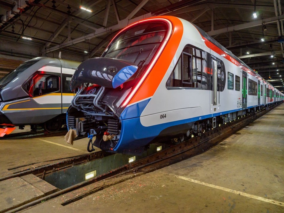 «Москва» и «Иволга» получили «двигатели» от ДМЗ: завод удвоил мощности за год