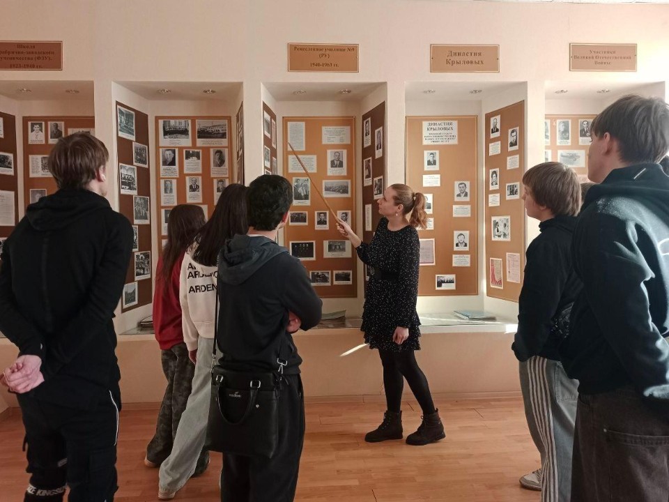 Кинолента памяти для поколения Z: зачем студентам в Шатуре показывают документальные фильмы о войне