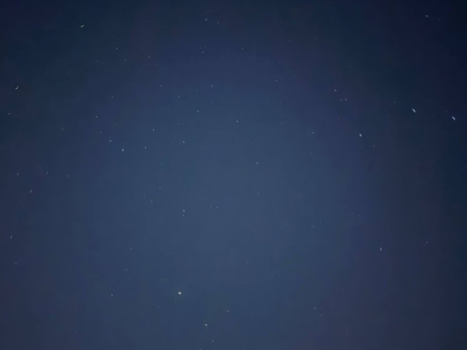 Гороскоп для всех знаков Зодиака 27 ноября 2025: у Водолеев и Козерогов вспыхнут чувства, Весам и Близнецам лучше умерить аппетиты