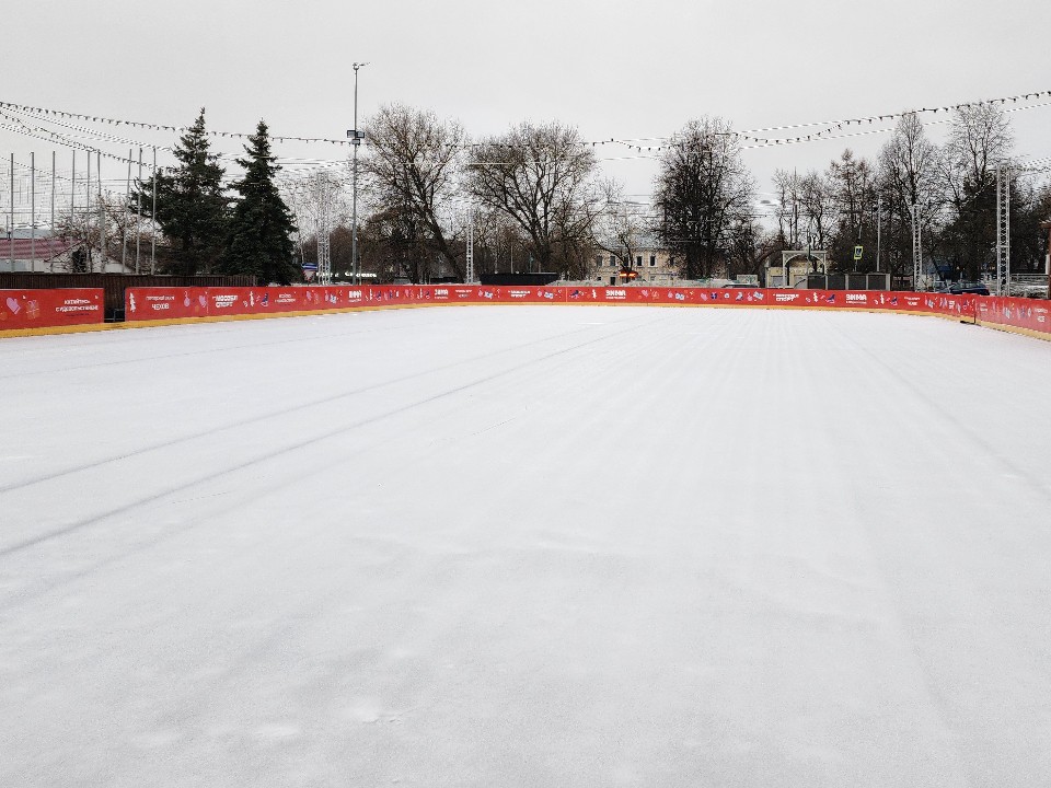 Ледовая площадка в сердце города: в Клину зальют каток на улице Мира