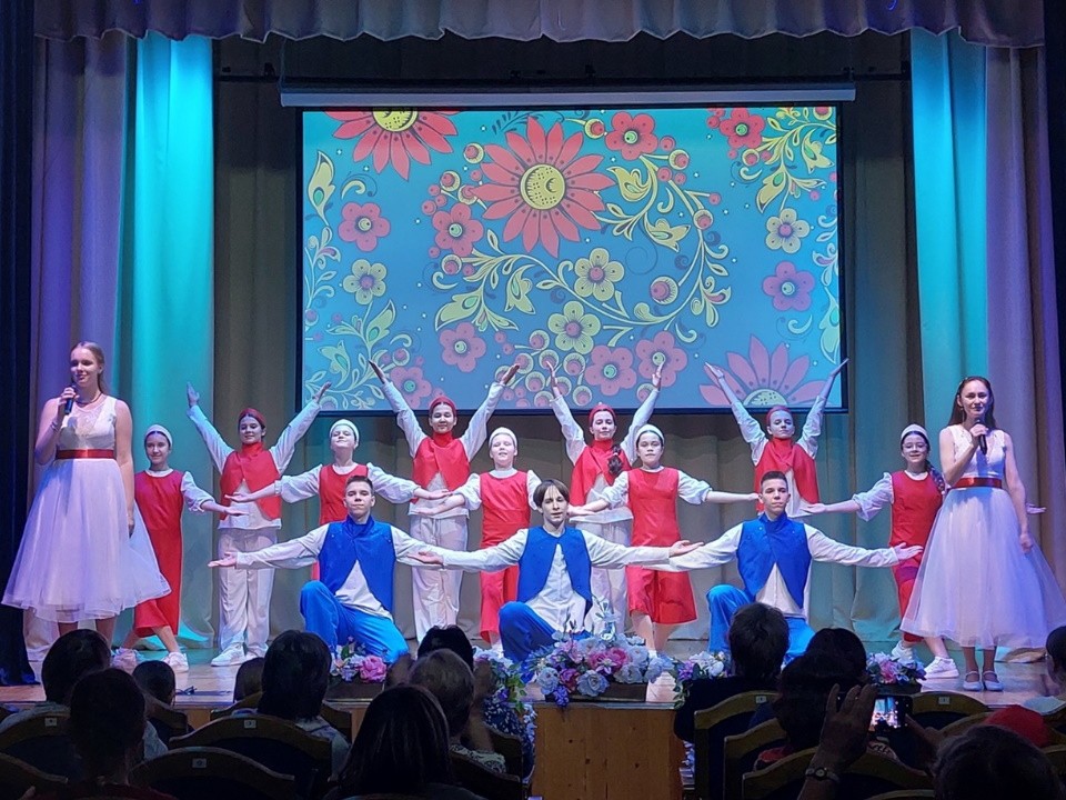 «Мы едины!»: концертная программа прошла на сцене «Вертикаль»