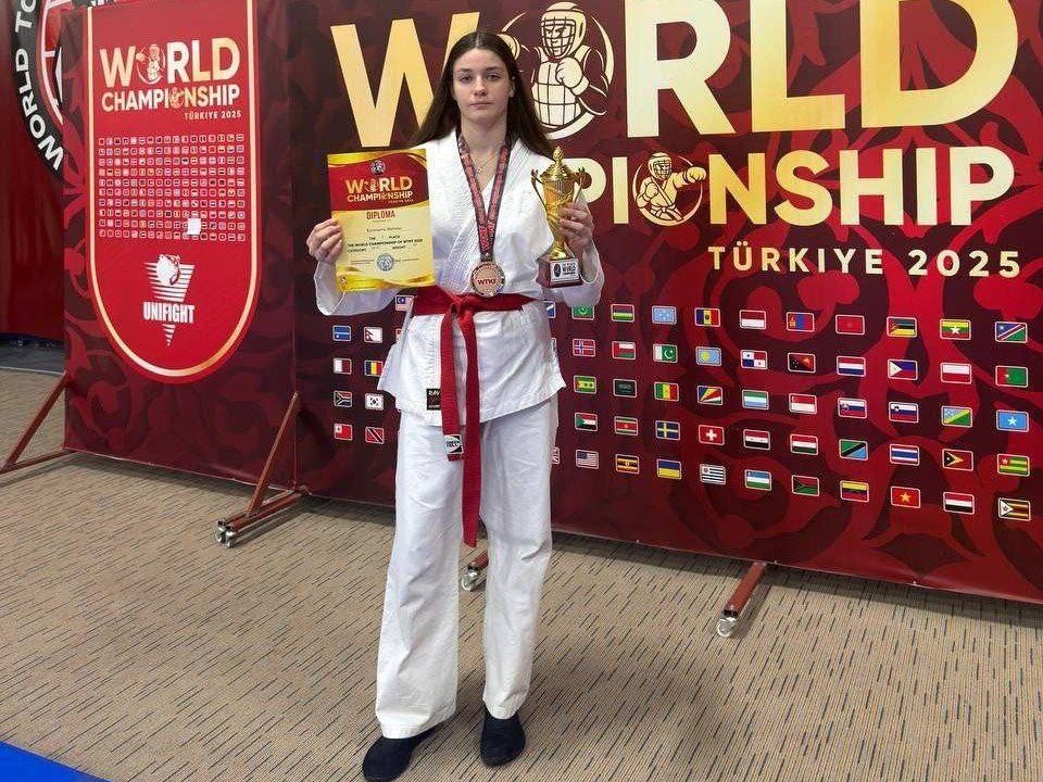 Золото — наше: серпуховская спортсменка выиграла чемпионат мира по единоборствам