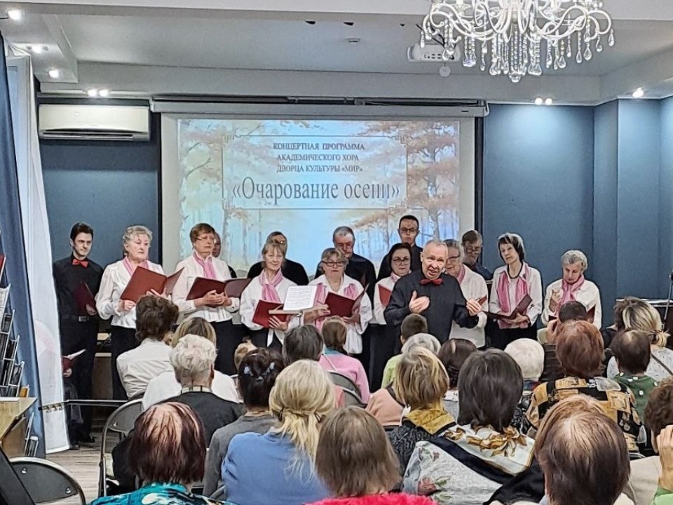 Не книги, а ноты: библиотека в Лыткарине превратилась в концертный зал