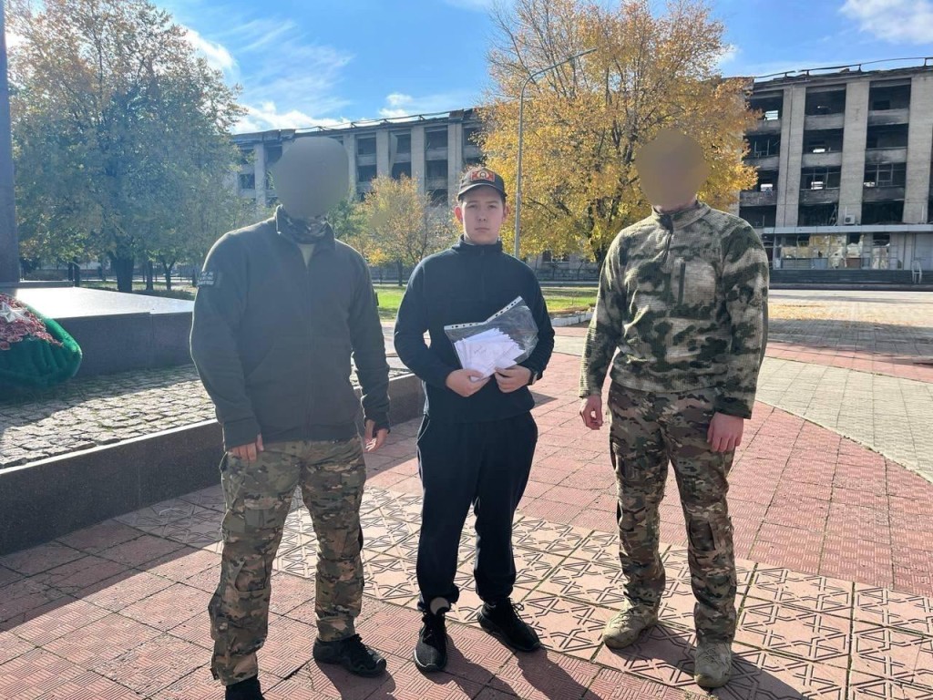 Активист «Молодой Гвардии» Гафуров рассказал, почему участвует в гуманитарных миссиях