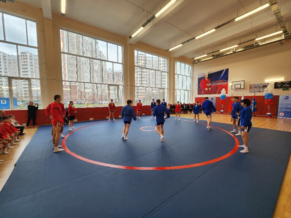 Секция самбо открылась в школе им. Героя России Александра Монетова в Подольске