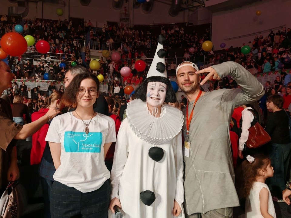 Артистки театральной студии «Мелихово» показали себя на международном фестивале