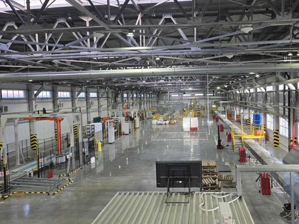 Новый завод в Воскресенске создает рабочие места и готов развивать соцпрограммы