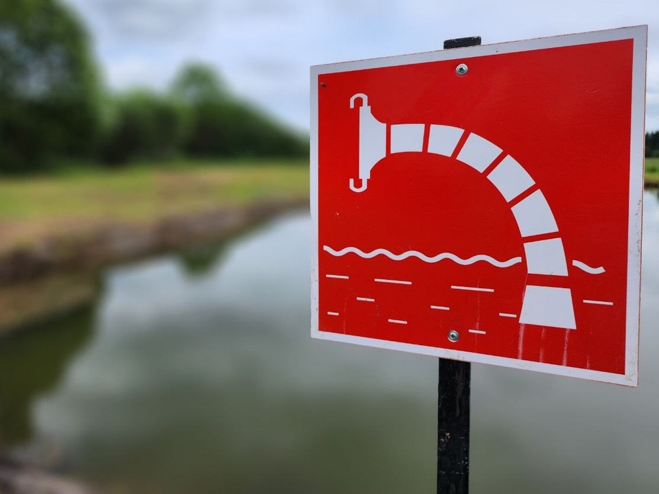 В Клину жителям СНТ власти помогут разобраться с доступом к общему пруду и лесу