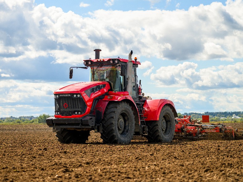 В лизинг брать — не марки клеить: как вернуть часть расходов на технику и оборудование в Подмосковье