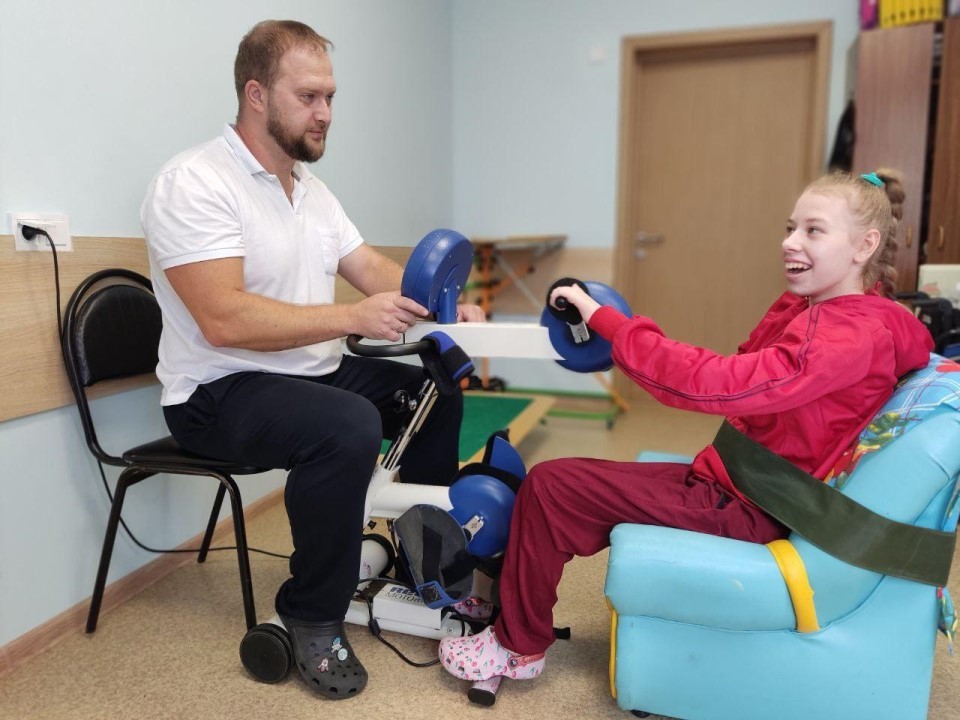 Реабилитация детей с ДЦП в Подмосковье: методики финалиста конкурса «Лучший по профессии»