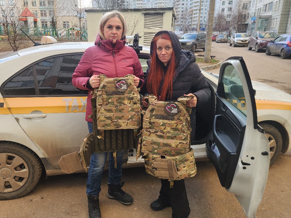 «По зову сердца и души»: как многодетные мамы из Подольска помогают фронту