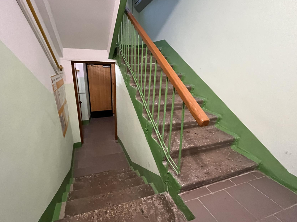 От окон до почтовых ящиков: в доме на проспекте Ильича, 45 обновили подъезды