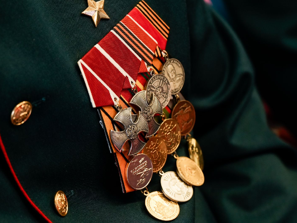 Вернувшийся с зоны СВО отец сделал необычный сюрприз дочке-школьнице