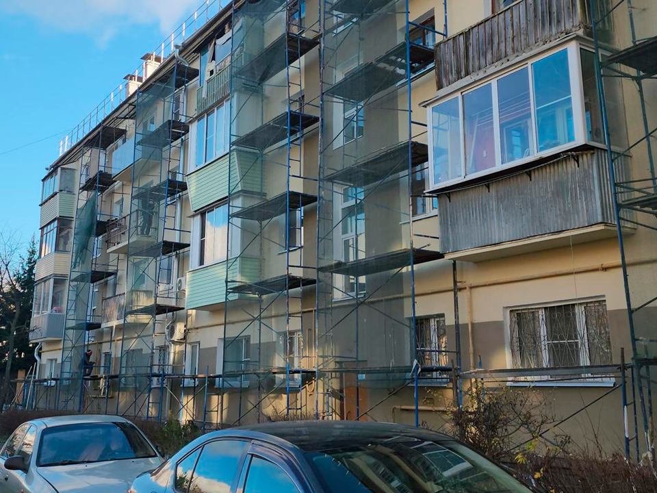 Фасад дома №35 в Болшеве станет теплее и красивее после ремонта