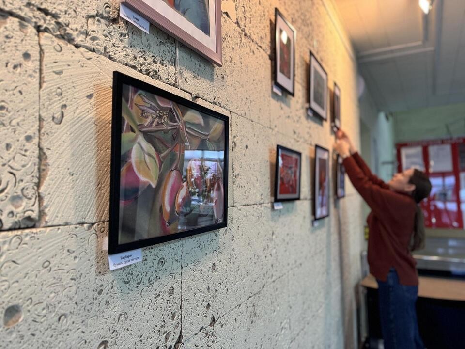 Художница из Шаховской создала сказочных животных с помощью пастели