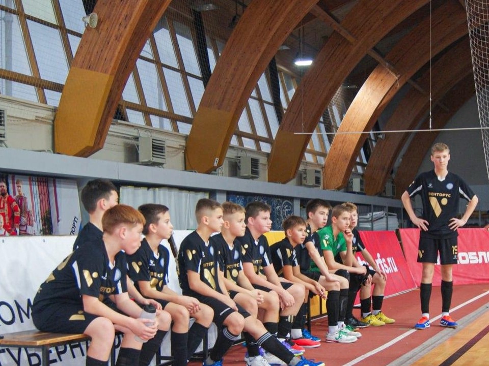 Щелковские звезды мини-футбола одолели команду из Пушкина