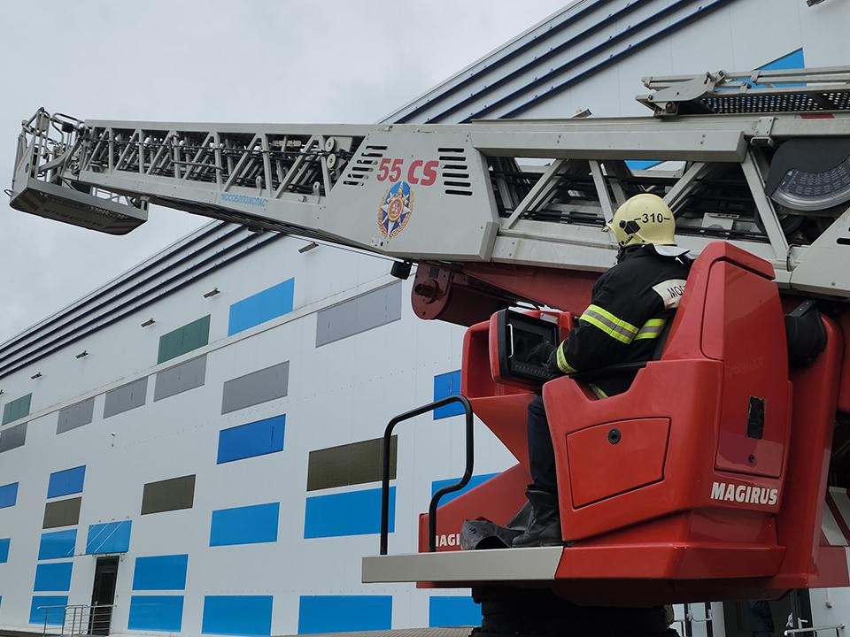 Экстренная эвакуация ТЦ в Химках: почему людей срочно вывели на улицу