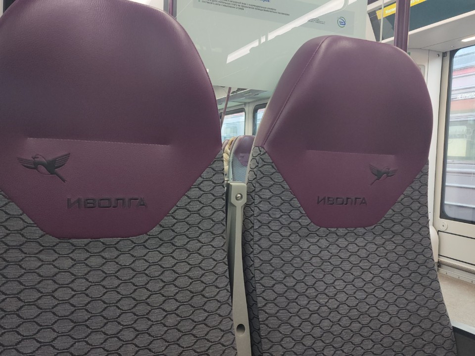 Юрист: «паутина» на стекле «Иволги 4.0» обойдется вандалу в круглую сумму