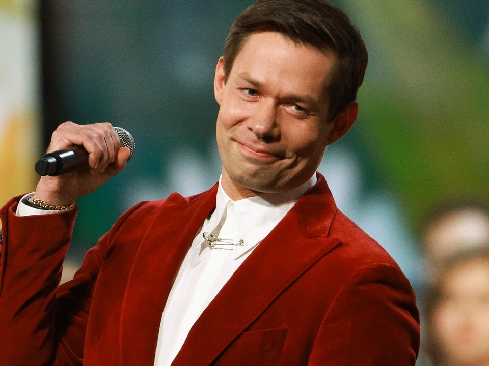 «Греется в солнечных лучах»: Стас Пьеха раскрыл состояние Эдиты Пьехи