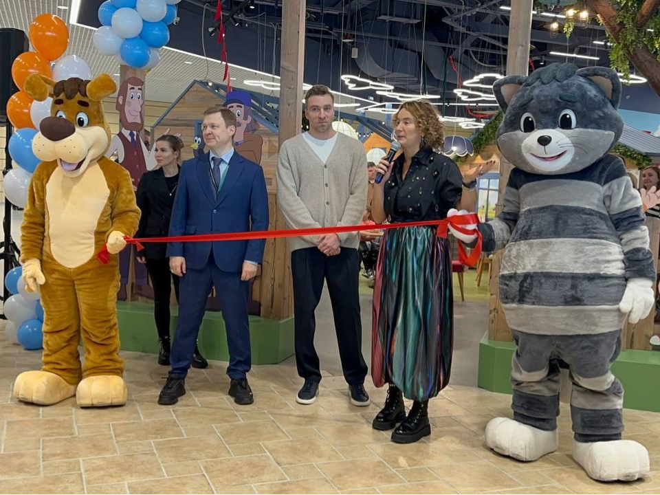 Новое семейное пространство с героями Союзмультфильма открылось в аэропорту Домодедово