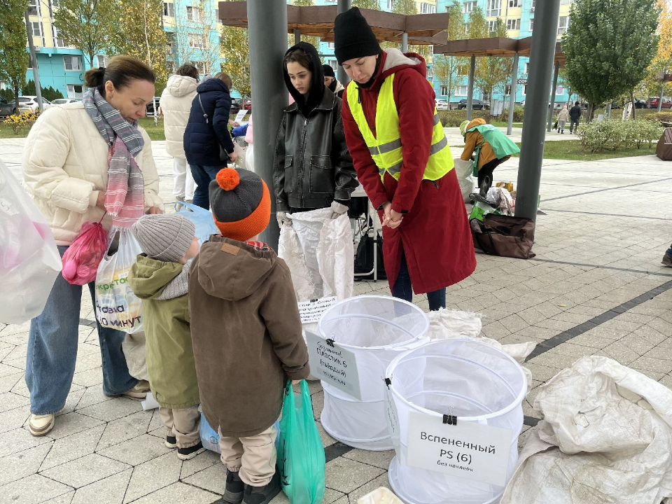 Почти 50 жителей Красногорска участвовали в акции по раздельному сбору отходов