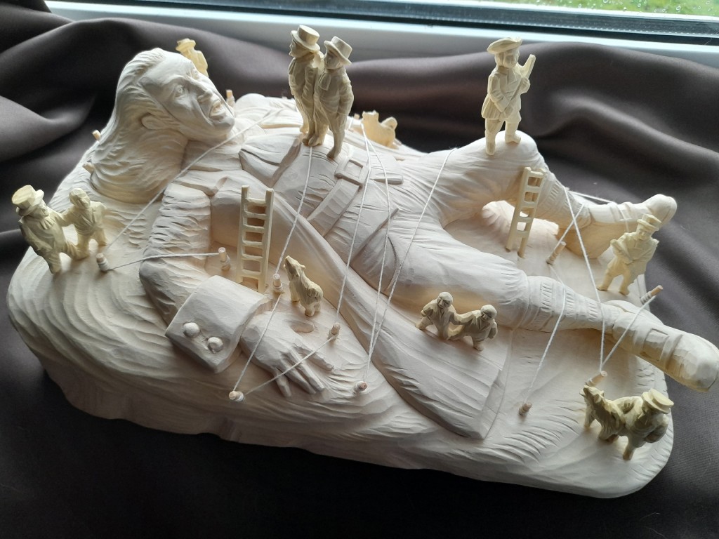 Гулливер и лилипуты из Сергиева Посада поедут на ярмарку в Москву